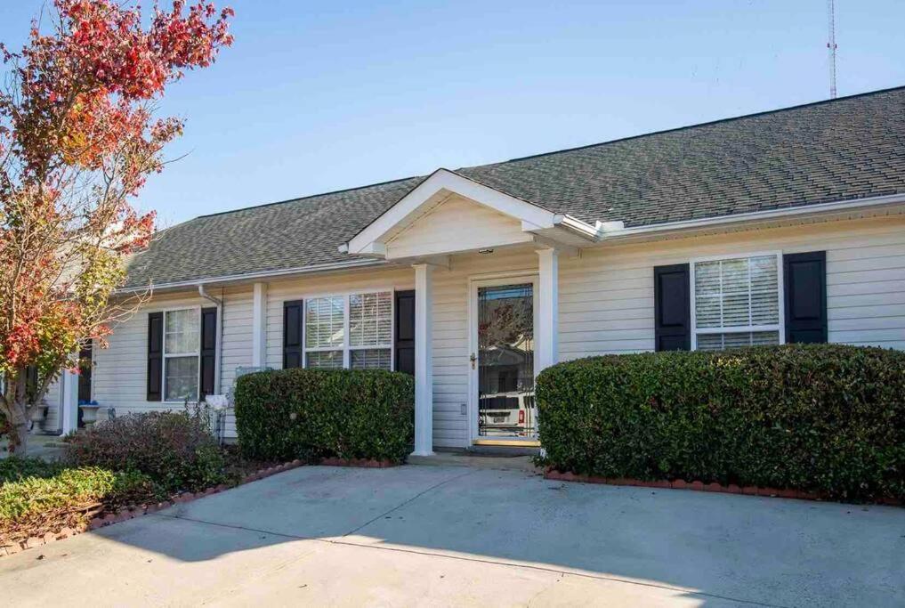 The Home Place & Prime Location Near I-20 Martinez Esterno foto
